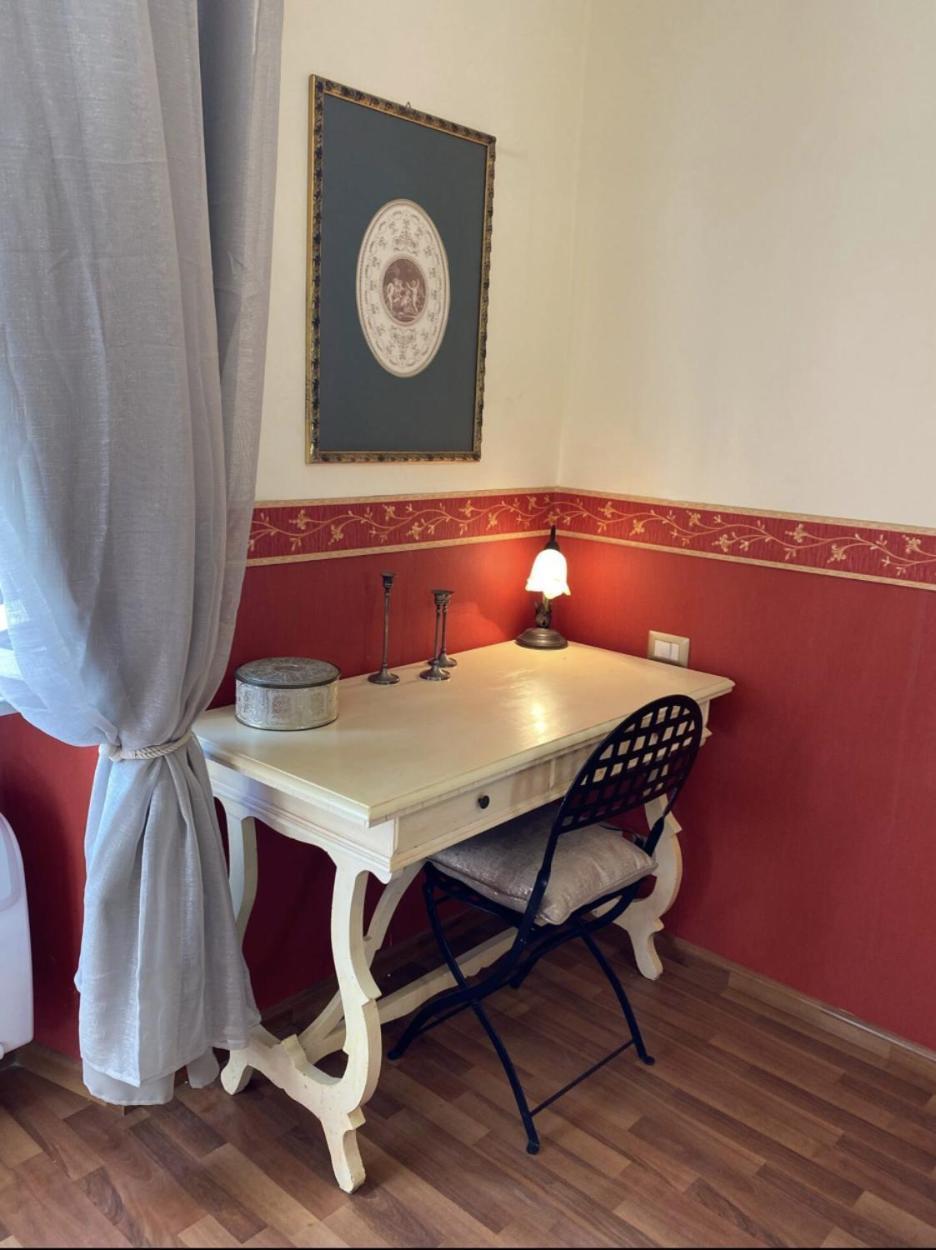 Domus Annia Guest House, The Amazing Colosseum Rom